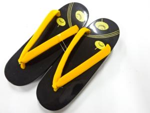 未使用品　漆塗り　桐下駄(24.5センチ)